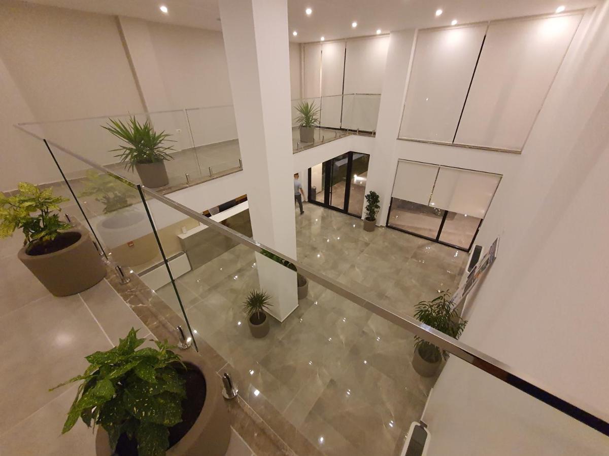 Amber Hotel Albania Spille Ngoại thất bức ảnh