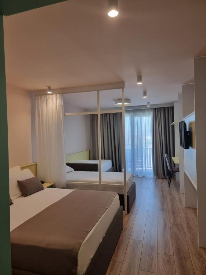 Amber Hotel Albania Spille Ngoại thất bức ảnh