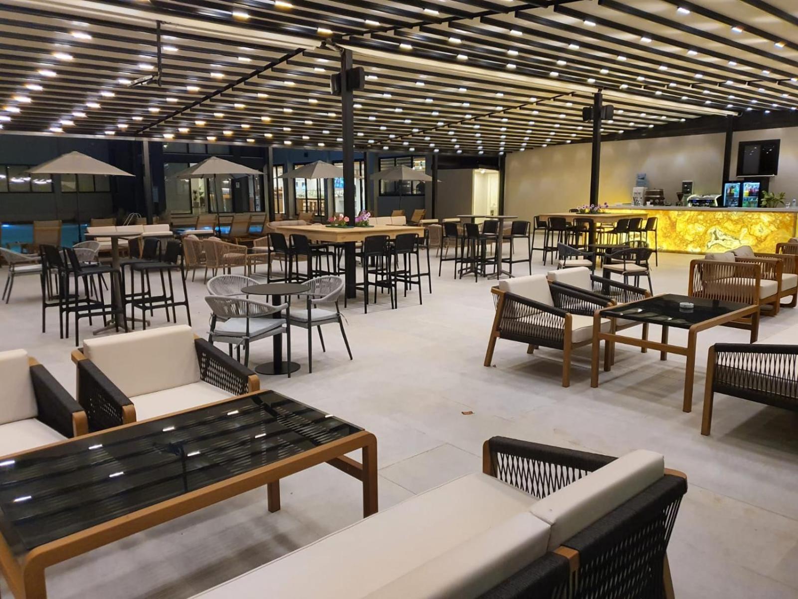 Amber Hotel Albania Spille Ngoại thất bức ảnh